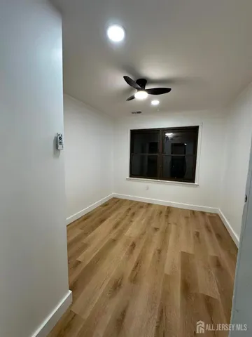 $2,500 | 405 North Oaks Boulevard, North Brunswick, NJ 08902