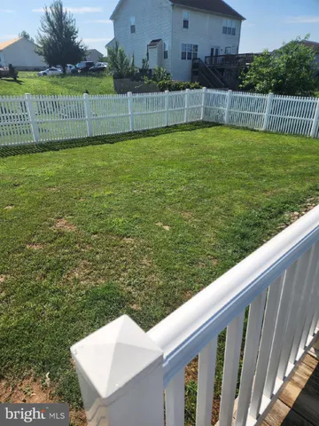 $300,000 | 32 Huttons Vireo Drive, Martinsburg, WV 25405