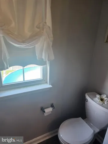 $300,000 | 32 Huttons Vireo Drive, Martinsburg, WV 25405