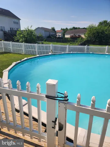 $300,000 | 32 Huttons Vireo Drive, Martinsburg, WV 25405