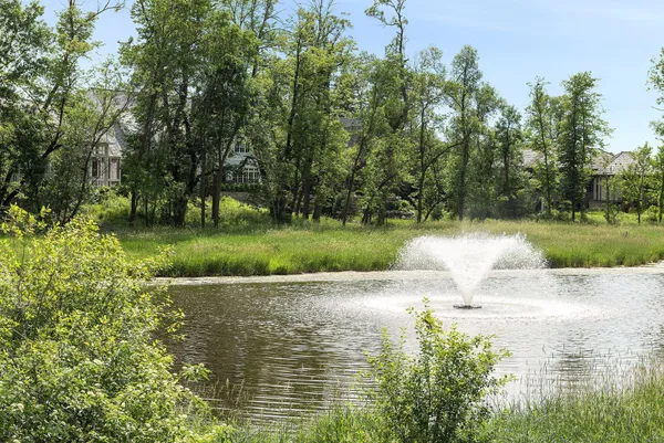 $3,600,000 | 425 Carpenters Point, Wayzata, MN 55391