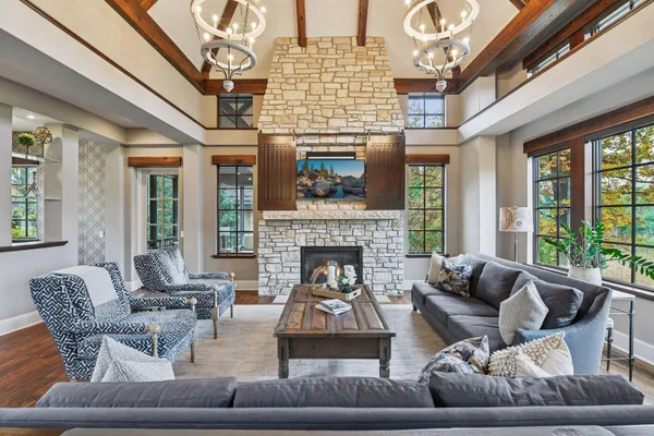 $3,600,000 | 425 Carpenters Point, Wayzata, MN 55391