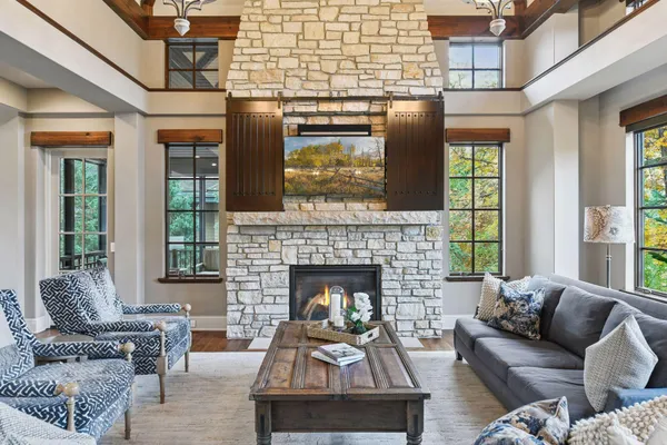 $3,600,000 | 425 Carpenters Point, Wayzata, MN 55391