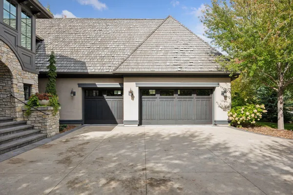 $3,600,000 | 425 Carpenters Point, Wayzata, MN 55391