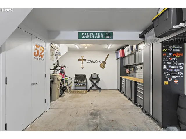 $385,000 | 29128 Southwest Costa Circle East, Wilsonville, OR 97070