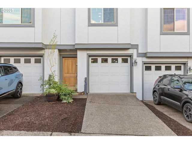 $385,000 | 29128 Southwest Costa Circle East, Wilsonville, OR 97070