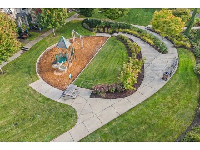 $385,000 | 29128 Southwest Costa Circle East, Wilsonville, OR 97070