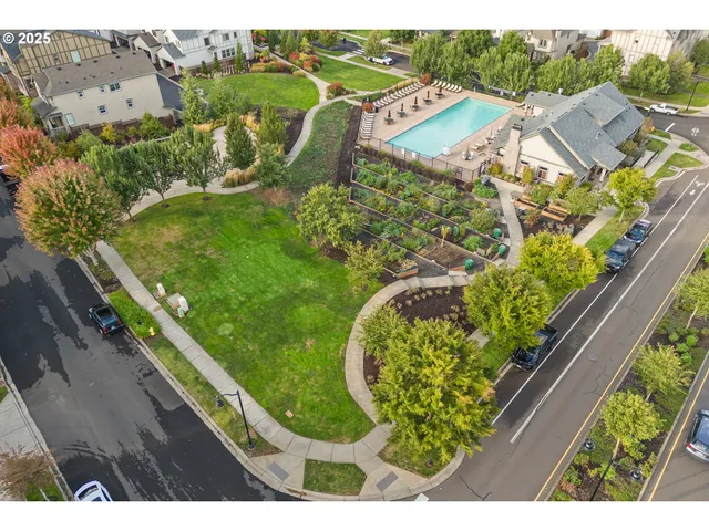 $385,000 | 29128 Southwest Costa Circle East, Wilsonville, OR 97070