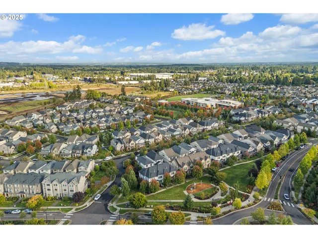 $385,000 | 29128 Southwest Costa Circle East, Wilsonville, OR 97070