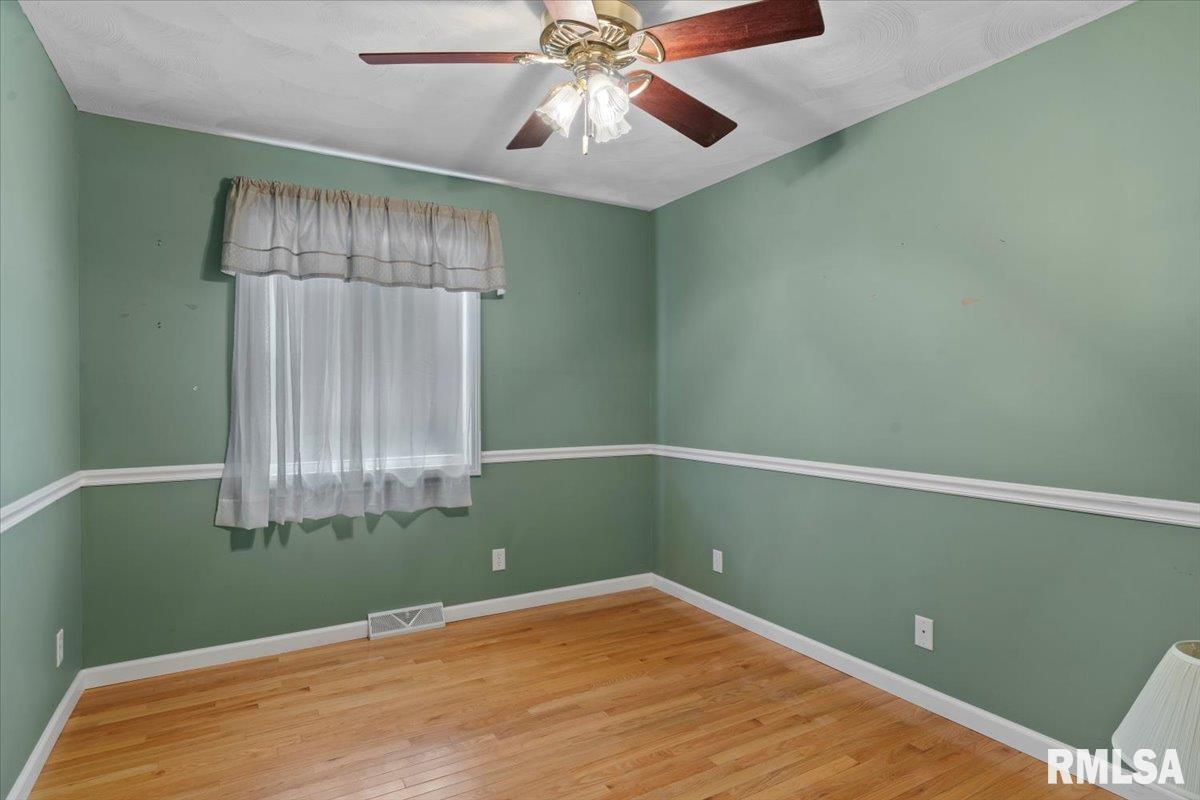 2077 Henley Road Springfield, IL 62702 - Photo 22 of 36