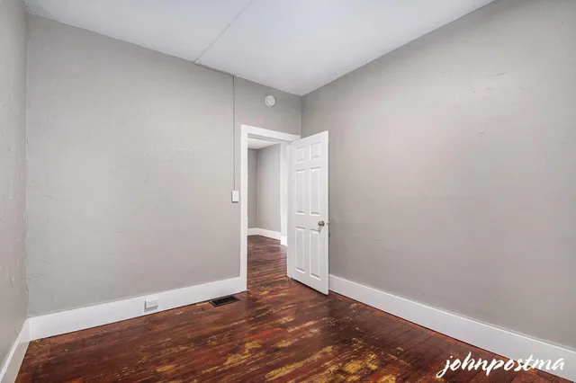 $425,000 | 646 Broadway Avenue Northwest, Grand Rapids, MI 49504