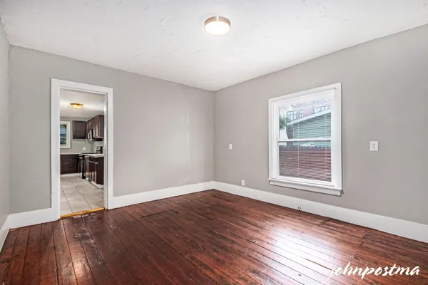 $425,000 | 646 Broadway Avenue Northwest, Grand Rapids, MI 49504