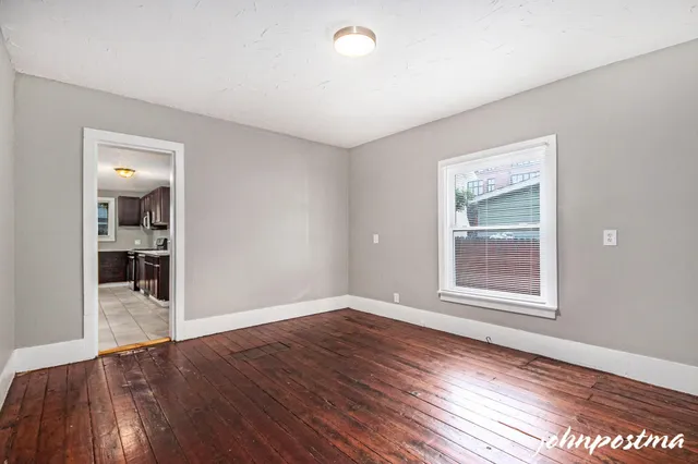 $425,000 | 646 Broadway Avenue Northwest, Grand Rapids, MI 49504