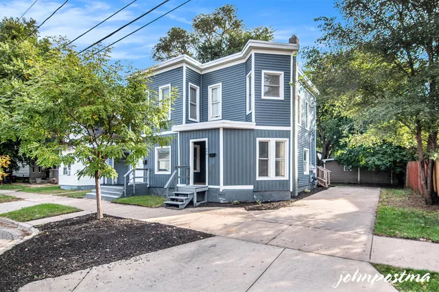 $425,000 | 646 Broadway Avenue Northwest, Grand Rapids, MI 49504