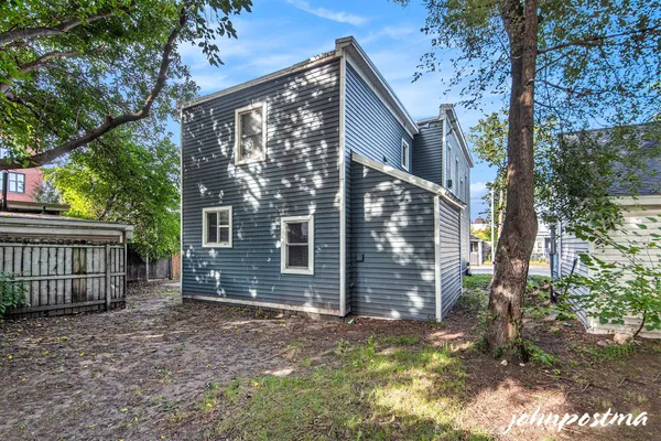 $425,000 | 646 Broadway Avenue Northwest, Grand Rapids, MI 49504