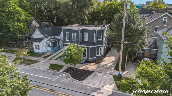 $425,000 | 646 Broadway Avenue Northwest, Grand Rapids, MI 49504