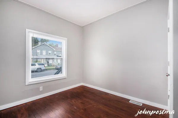 $425,000 | 646 Broadway Avenue Northwest, Grand Rapids, MI 49504