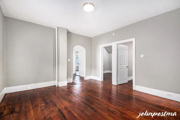 $425,000 | 646 Broadway Avenue Northwest, Grand Rapids, MI 49504