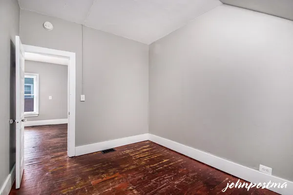 $425,000 | 646 Broadway Avenue Northwest, Grand Rapids, MI 49504