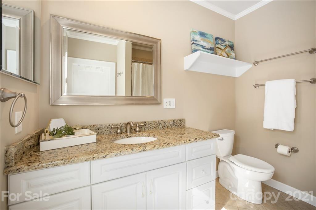 2226 Sharon Road Charlotte, NC 28207 - Photo 10 of 20