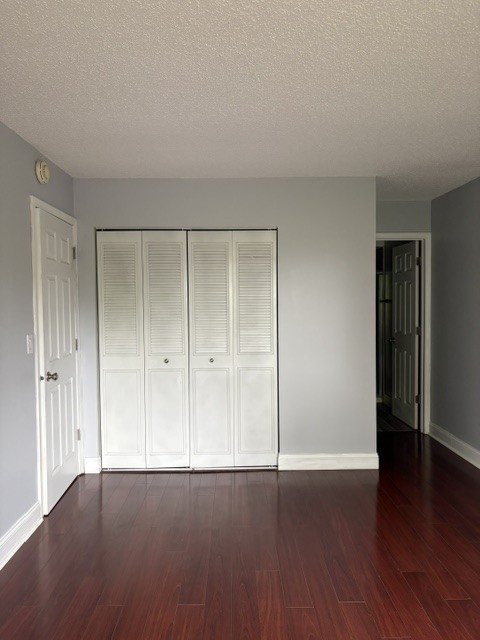 500 Timber Ridge Drive, Unit 304C Carol Stream, IL 60188 - Photo 9 of 25 Gallery Image 9