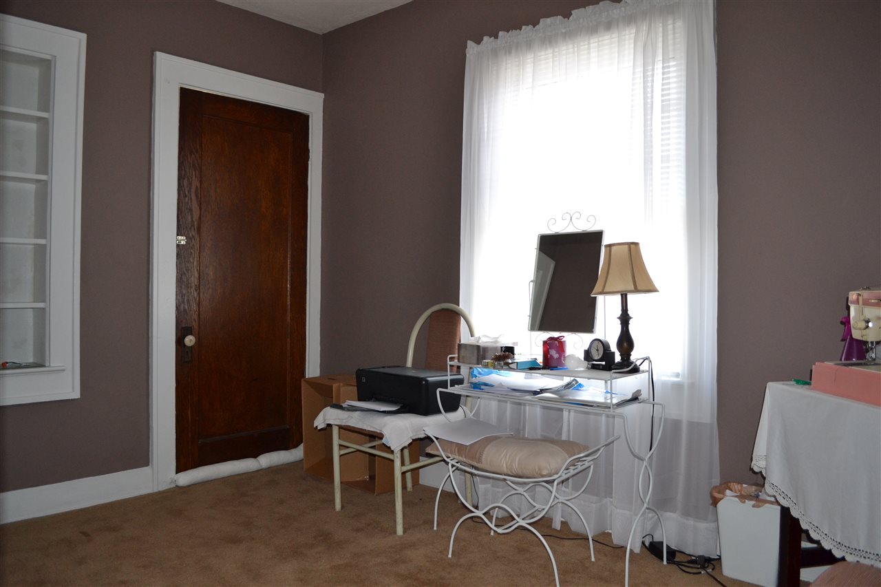 57 North Kenmore Road Indianapolis, IN 46219 - Photo 18 of 25 Gallery Image 18