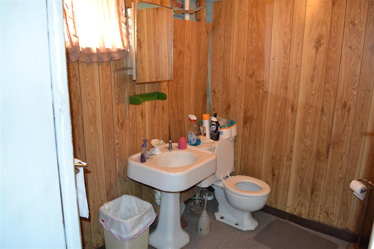 57 North Kenmore Road Indianapolis, IN 46219 - Photo 24 of 25 Gallery Image 24
