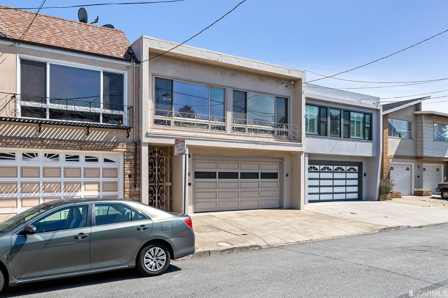 223 Princeton Street San Francisco, CA 94134 - Photo 3 of 66