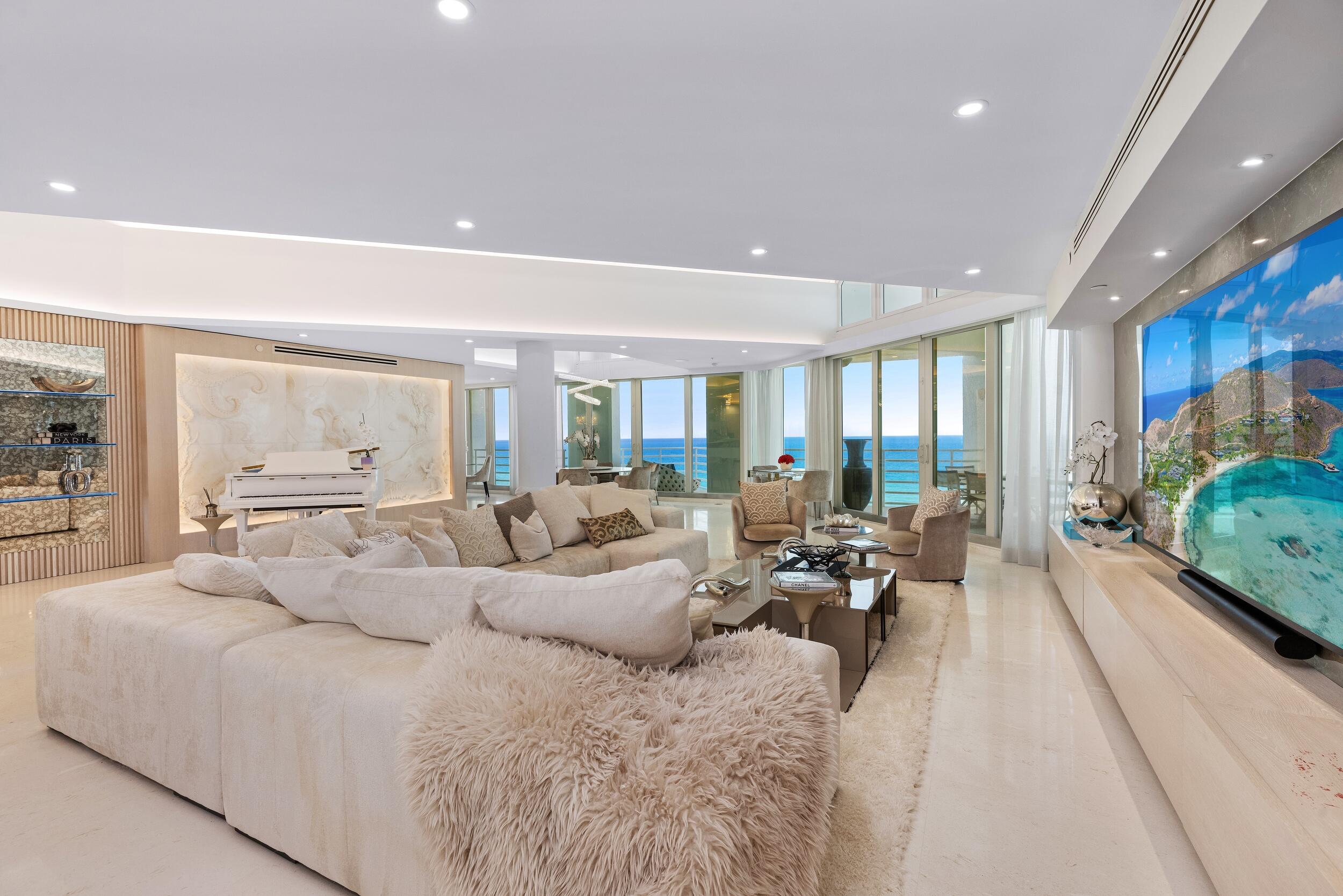 800 South Ocean Boulevard, Unit PH6 Boca Raton, FL 33432 - Photo 30 of 69 Living Area 5