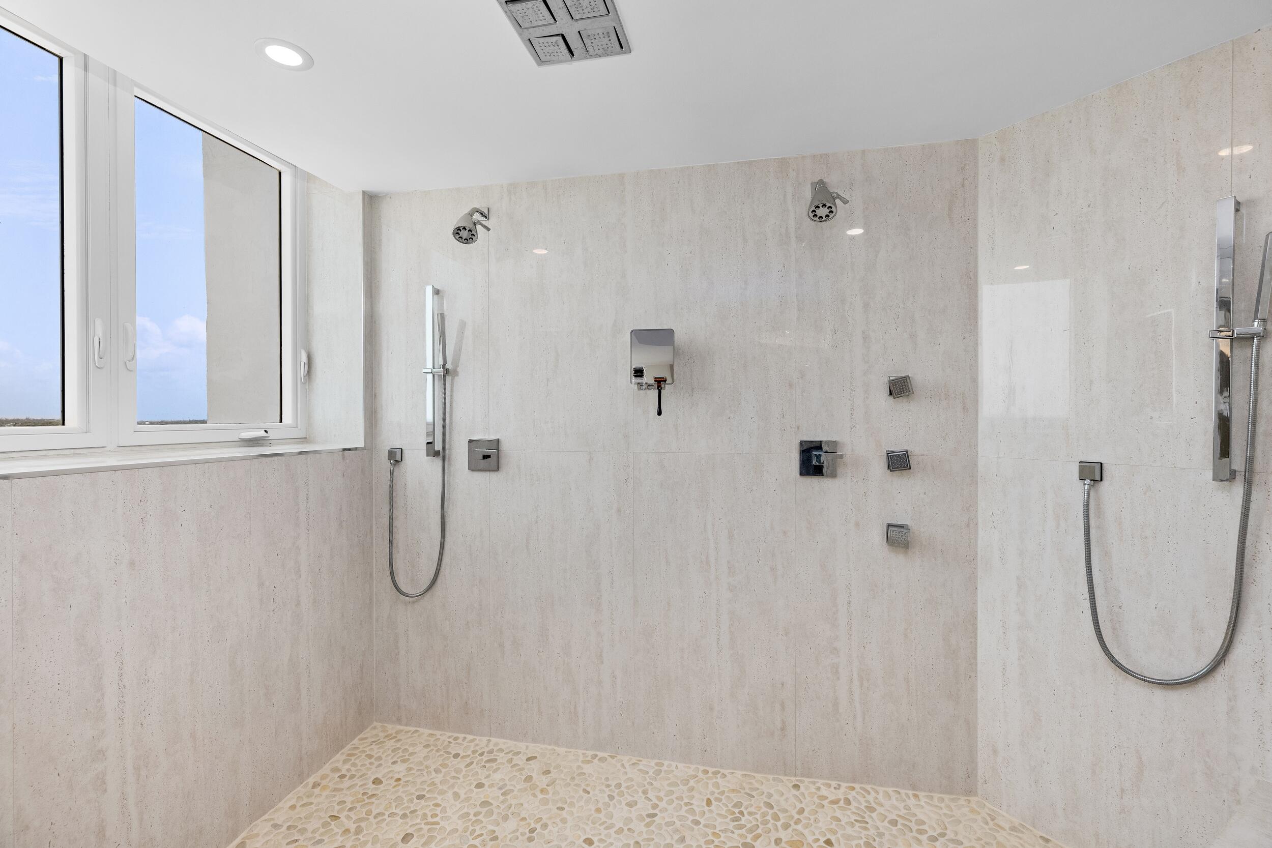 800 South Ocean Boulevard, Unit PH6 Boca Raton, FL 33432 - Photo 43 of 69 Master Bath 4