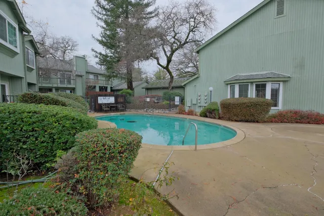 $2,300 | 3133 Cambridge Road, Unit 3, Cameron Park, CA 95682