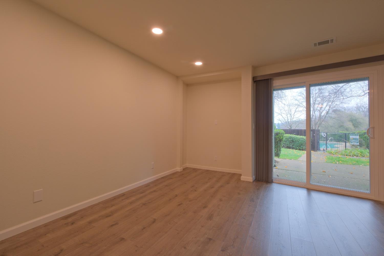 3133 Cambridge Road, Unit 3 Cameron Park, CA 95682 - Photo 6 of 31