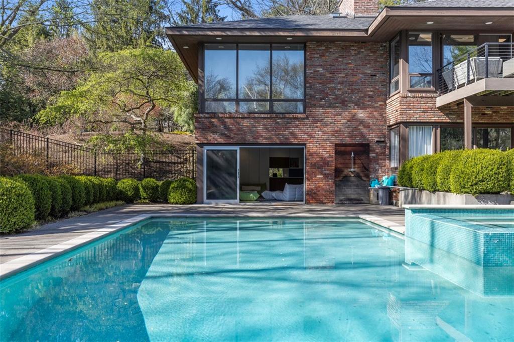 114 Hillcrest Road Pittsburgh, PA 15238 - Photo 47 of 50 Gallery Image 47