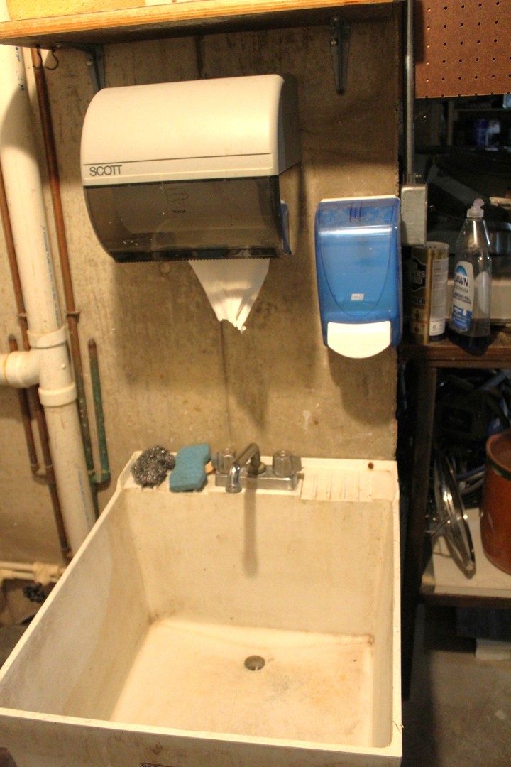 908 Glenmore Lane Elgin, IL 60124 - Photo 37 of 50 a bathroom with a sink