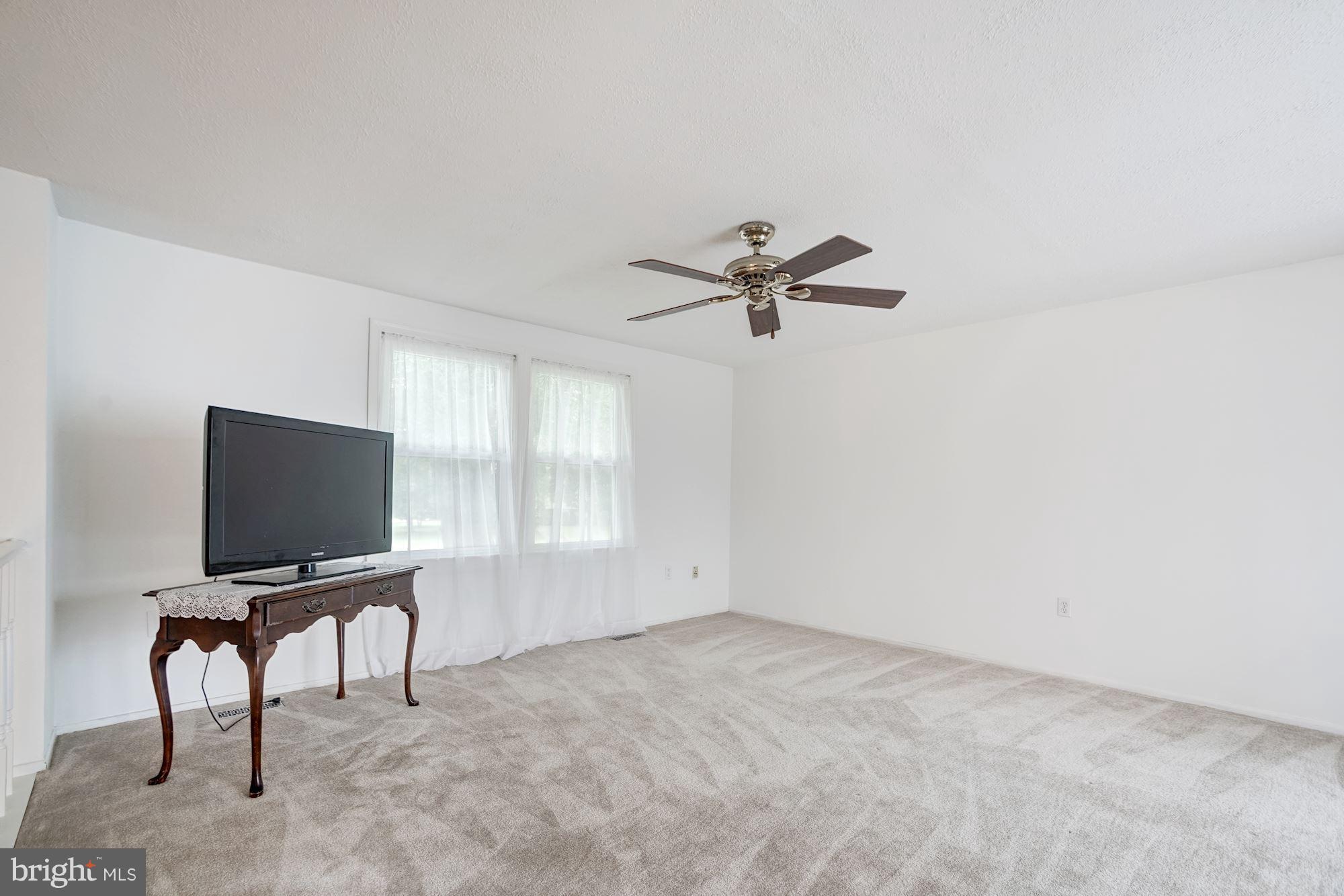 7909 Frye Road Alexandria, VA 22309 - Photo 5 of 30 Interior (General)