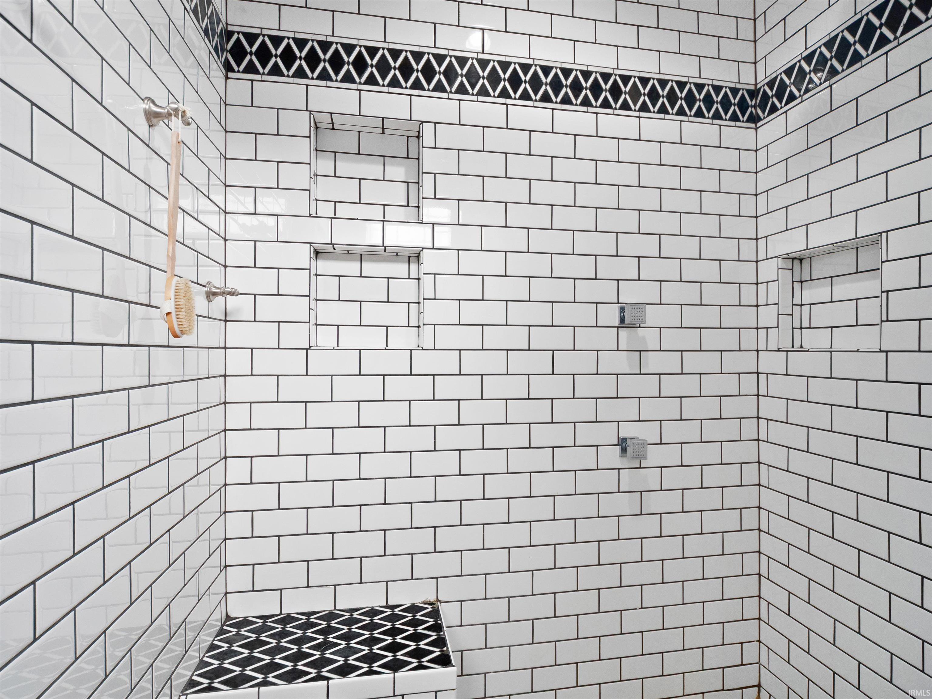 1939 Cr 68 Road Auburn, IN 46706 - Photo 27 of 36