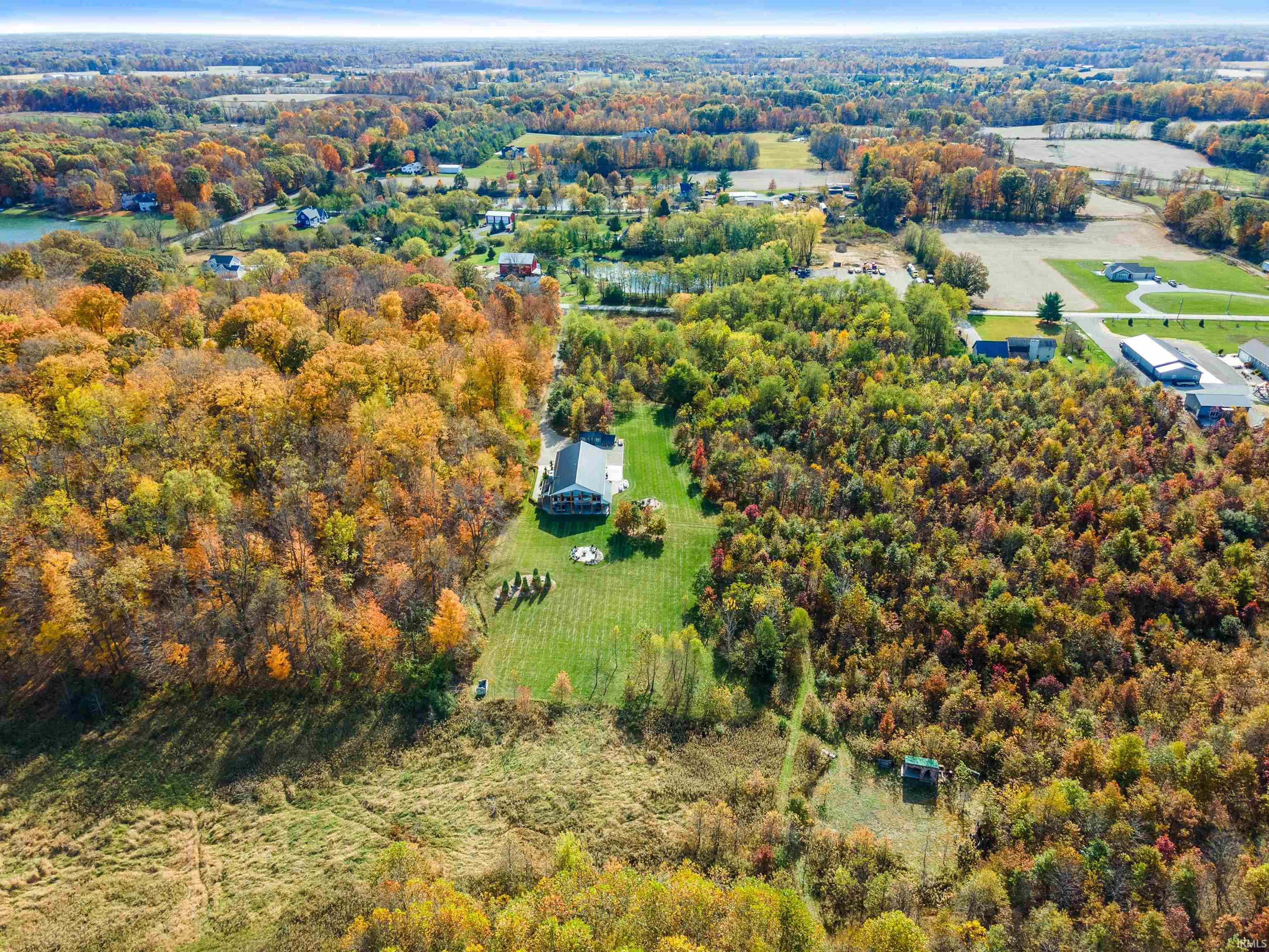 1939 Cr 68 Road Auburn, IN 46706 - Photo 7 of 36