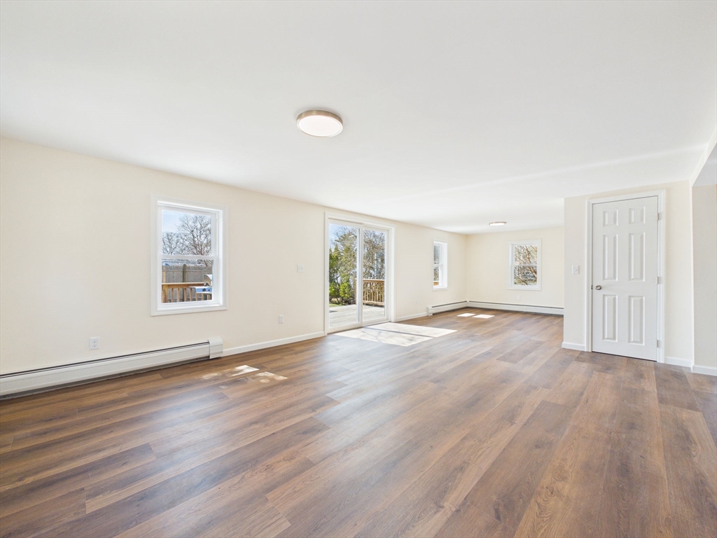 5 Pilgrim Avenue Wareham, MA 02571 - Photo 12 of 42