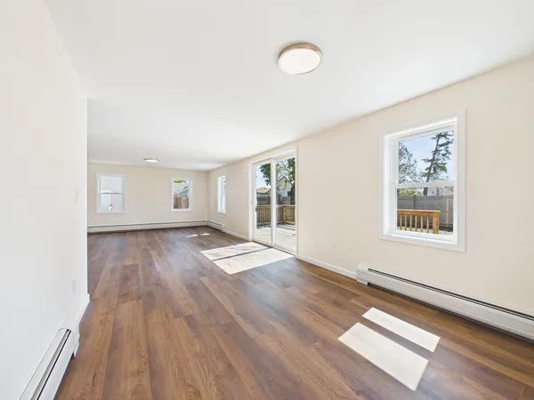$569,900 | 5 Pilgrim Avenue, Wareham, MA 02571