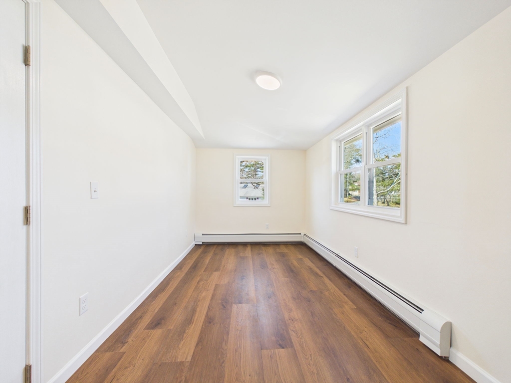 5 Pilgrim Avenue Wareham, MA 02571 - Photo 26 of 42