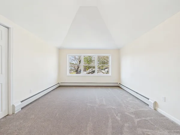 $569,900 | 5 Pilgrim Avenue, Wareham, MA 02571