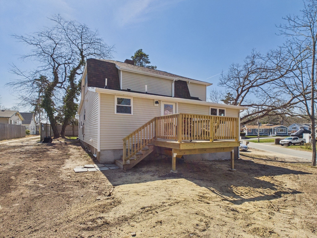 5 Pilgrim Avenue Wareham, MA 02571 - Photo 40 of 42