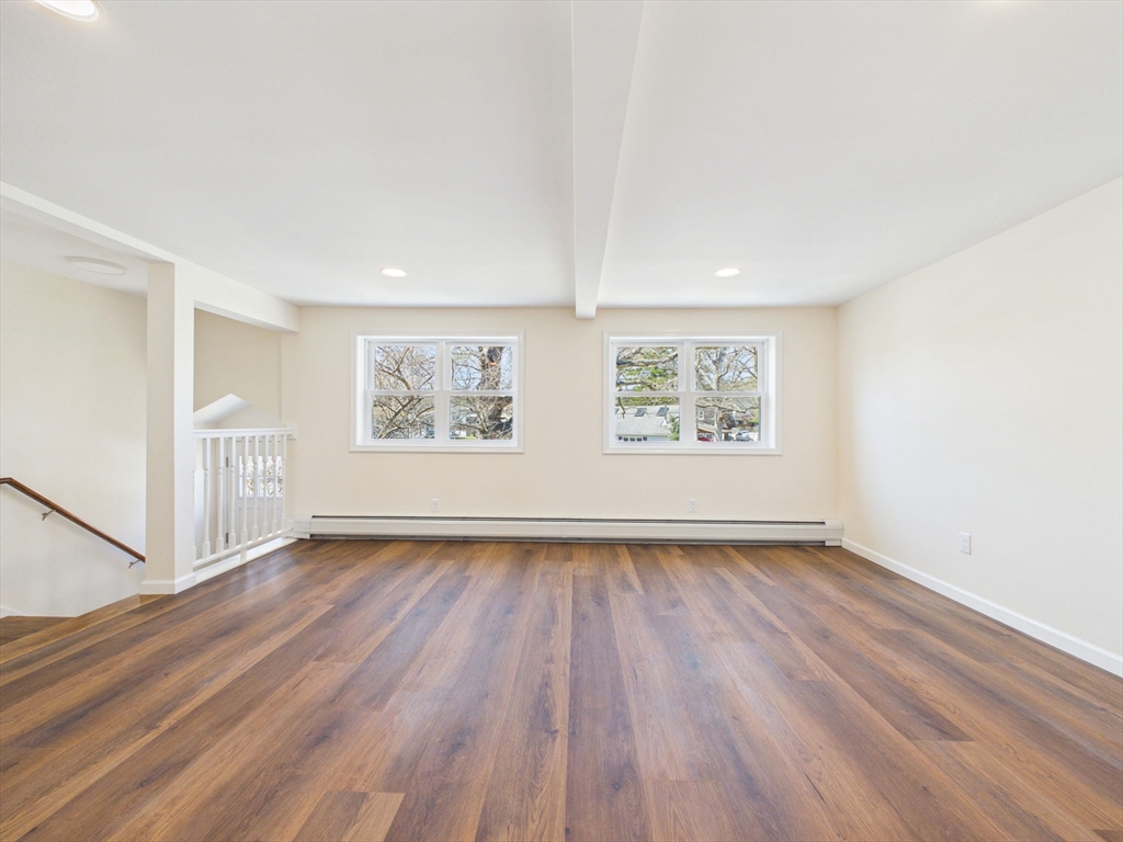 5 Pilgrim Avenue Wareham, MA 02571 - Photo 6 of 42