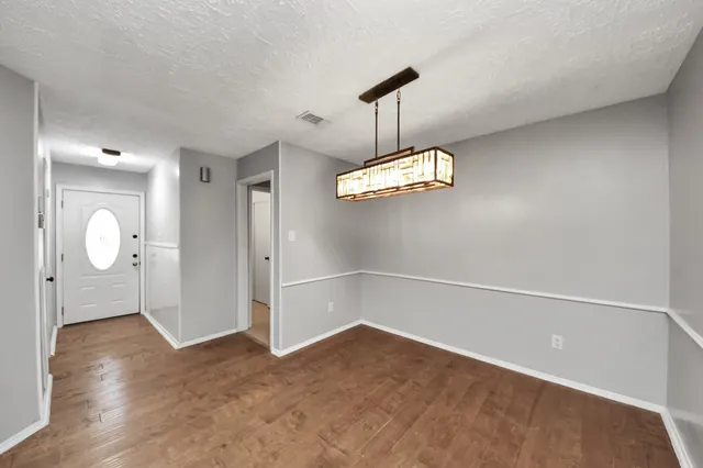 $1,800 | 3514 Spanish Acorn Lane, Spring, TX 77389