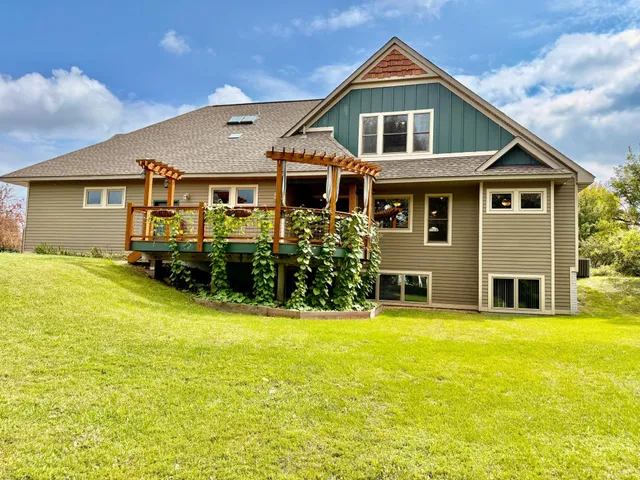$520,000 | 4786 Mt Hood Lane, Red Wing, MN 55066
