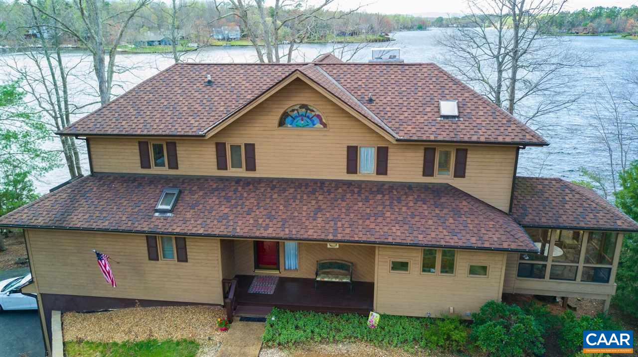 7 Deepwater Point Palmyra, VA 22963 - Photo 39 of 40 Beautiful Custom Home on 200' water frontage with dock. Level walk to water.