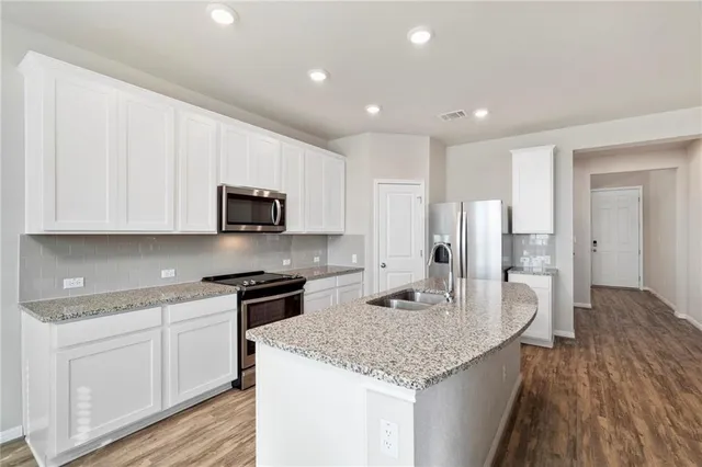 $2,300 | 19004 Elk Horn Drive, Pflugerville, TX 78660