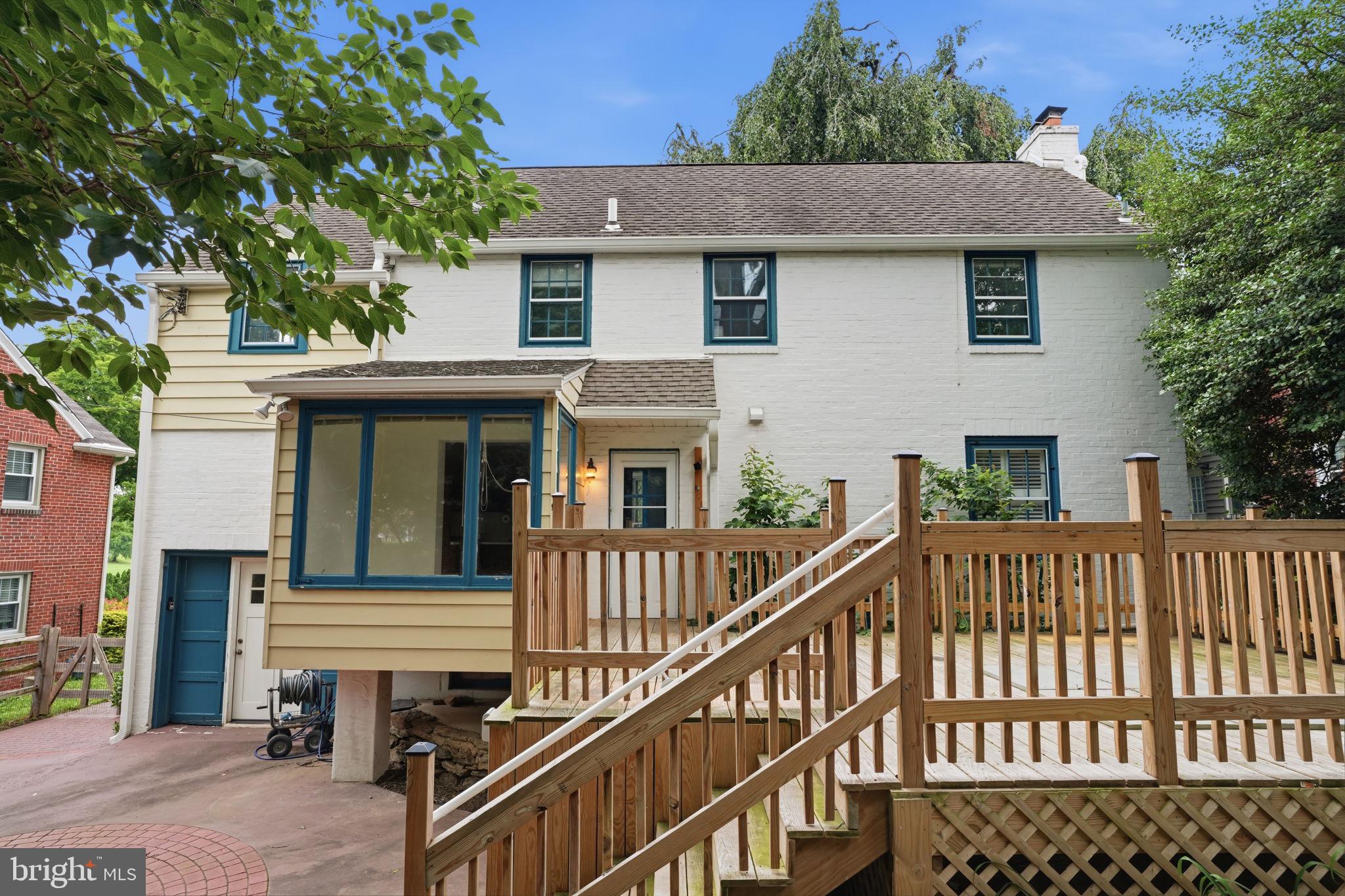 404 Old Farm Road Wyncote, PA 19095 - Photo 32 of 41 Charming home with inviting deck.
