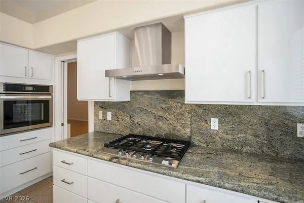 $3,600 | 2120 Waterbury Lane, Las Vegas, NV 89134