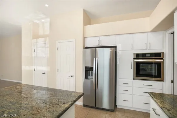 $3,600 | 2120 Waterbury Lane, Las Vegas, NV 89134